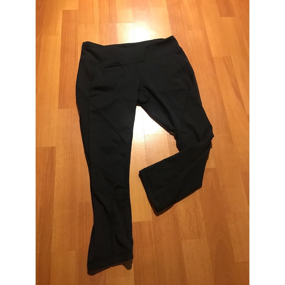 ZELLA Mesh Inset Capri Leggings Women's Small S Black Yoga Activewear Crop